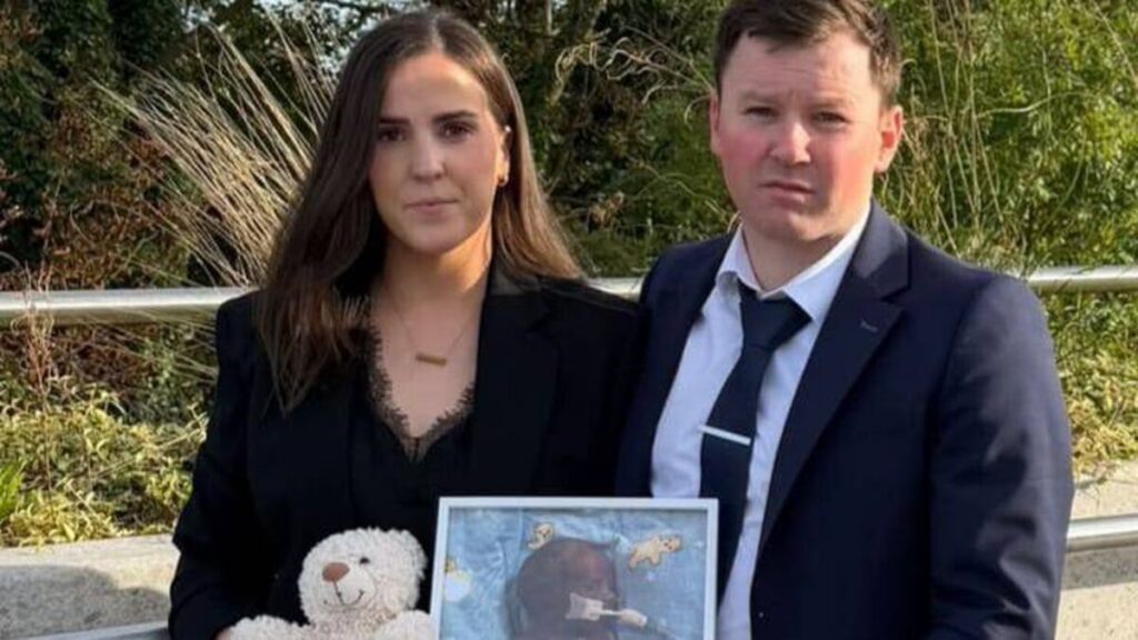 Andrea and Terence Dever holding a picture of their baby boy Ódhran who died shortly after birth at University Hospital Galway.
